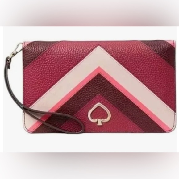 kate spade Handbags - Kate Spade Kourtney Chevron Medium Clutch Wallet Wristlet in Pink Multi